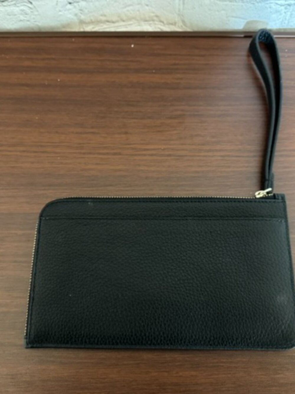 Kate Spade Lucy Medium L-Zip Wristlet Black Pebbled Leather Gold Hardware NWT - Picture 3 of 9